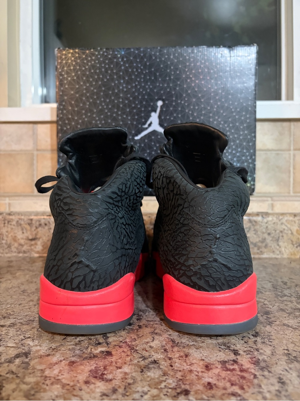 Jordan 5 3Lab5 Infared - Picture 2 of 6